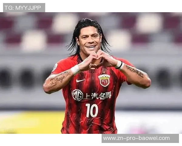 米内罗竞技高层称赞胡尔克为球队历史前三球员赛季结束后再讨论未来计划