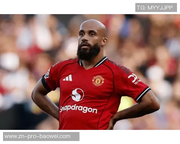 阿莫林战术调整曼联频繁长传避免后场失误引发关注 阿莫林战术调整曼联频繁长传避免后场失误引发关注