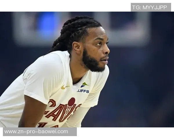 加兰半场表现出色8投4中贡献12分1板6助3断助队争胜